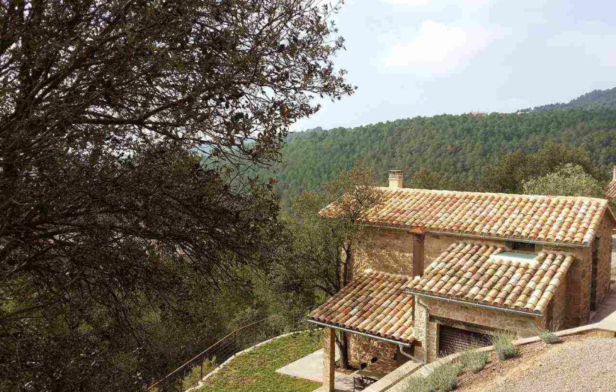 Casa rural muy tranquila y aislada. Rodeada de naturaleza y preciosas vistas